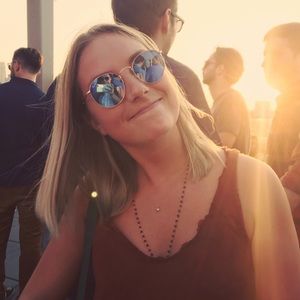 Meet your Posher, Lyndsay